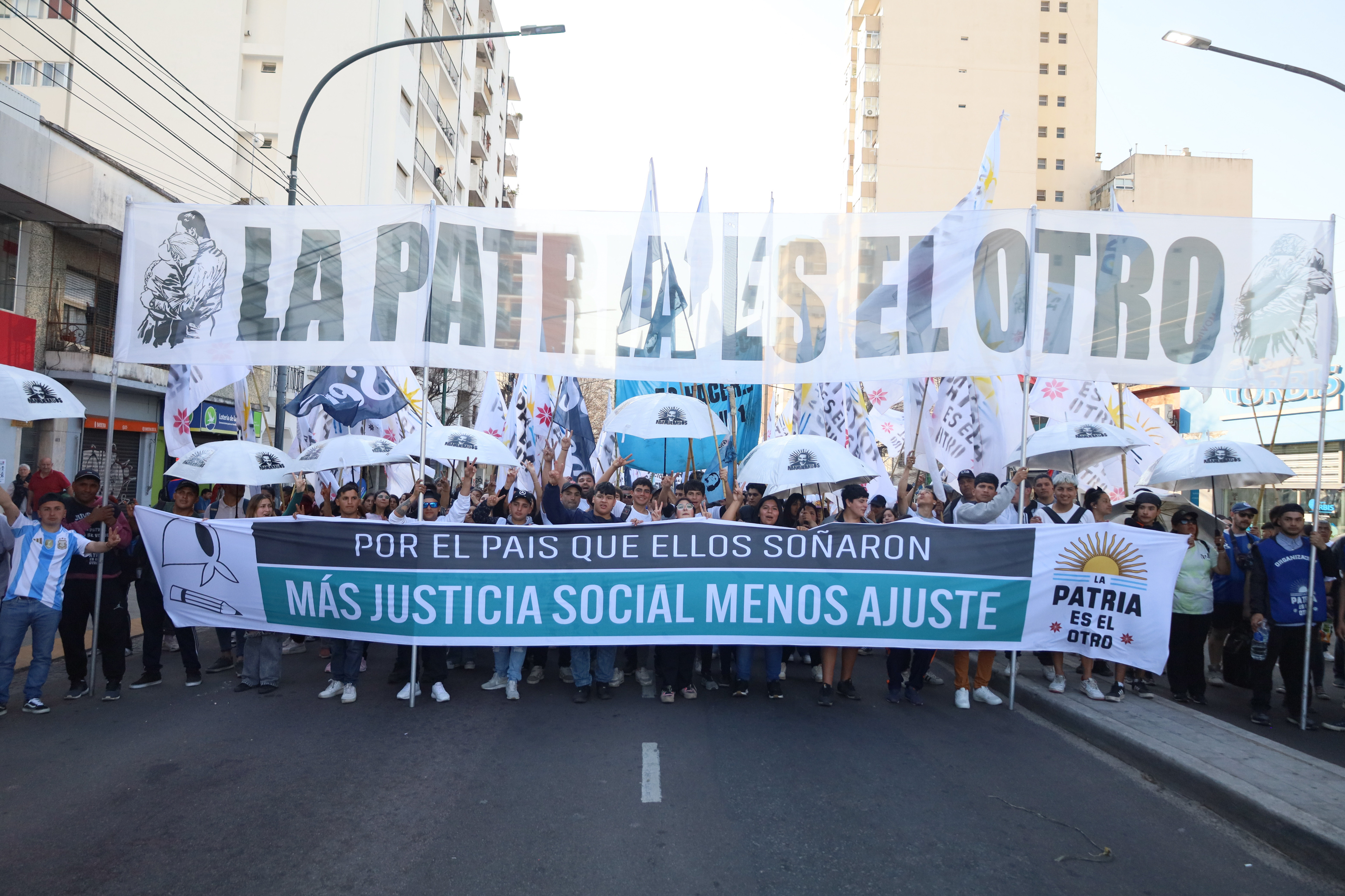 Imagen de Juventudes de LPEO marcharon por la Noche de los Lápices